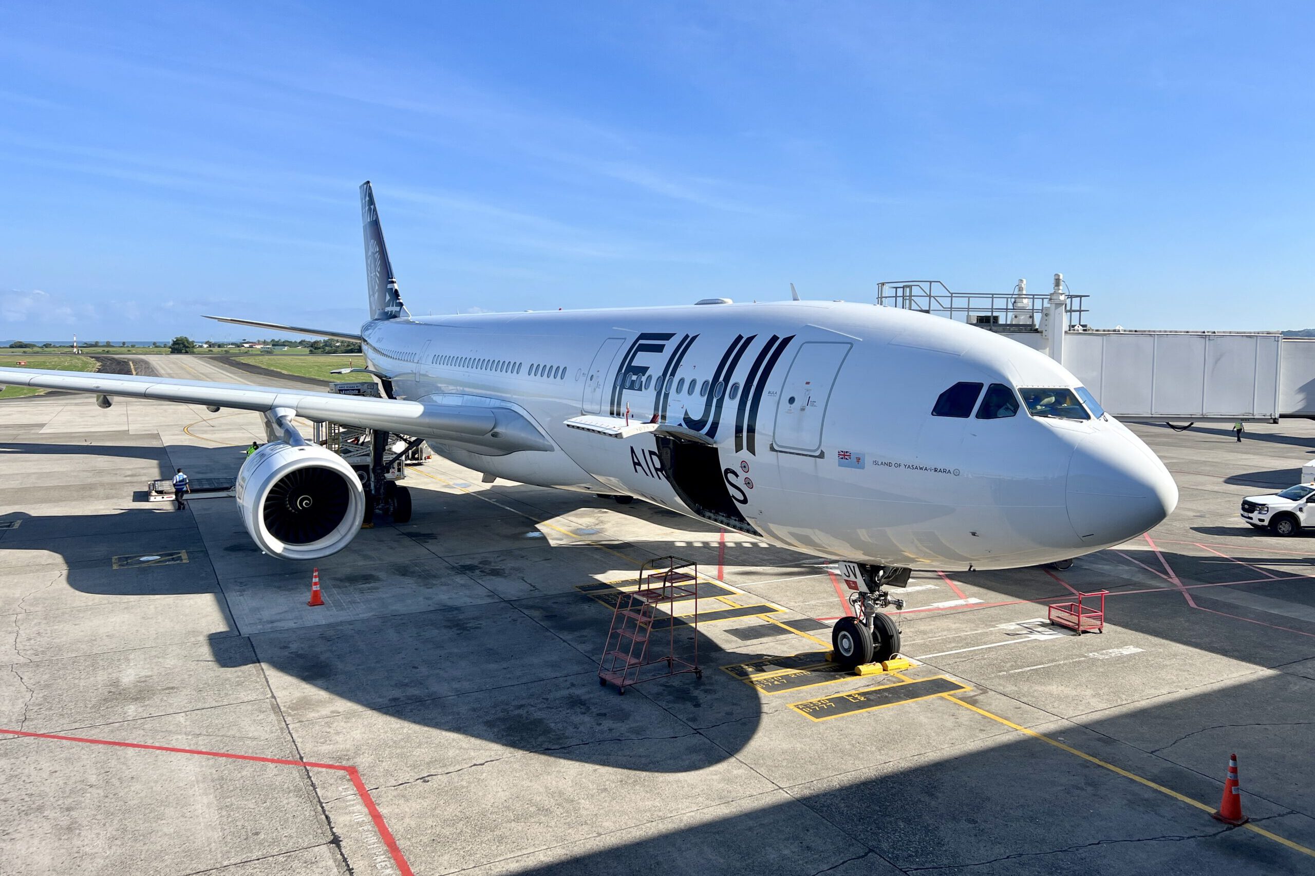 FJ350 A330-200 ナンディ国際空港（NAN）