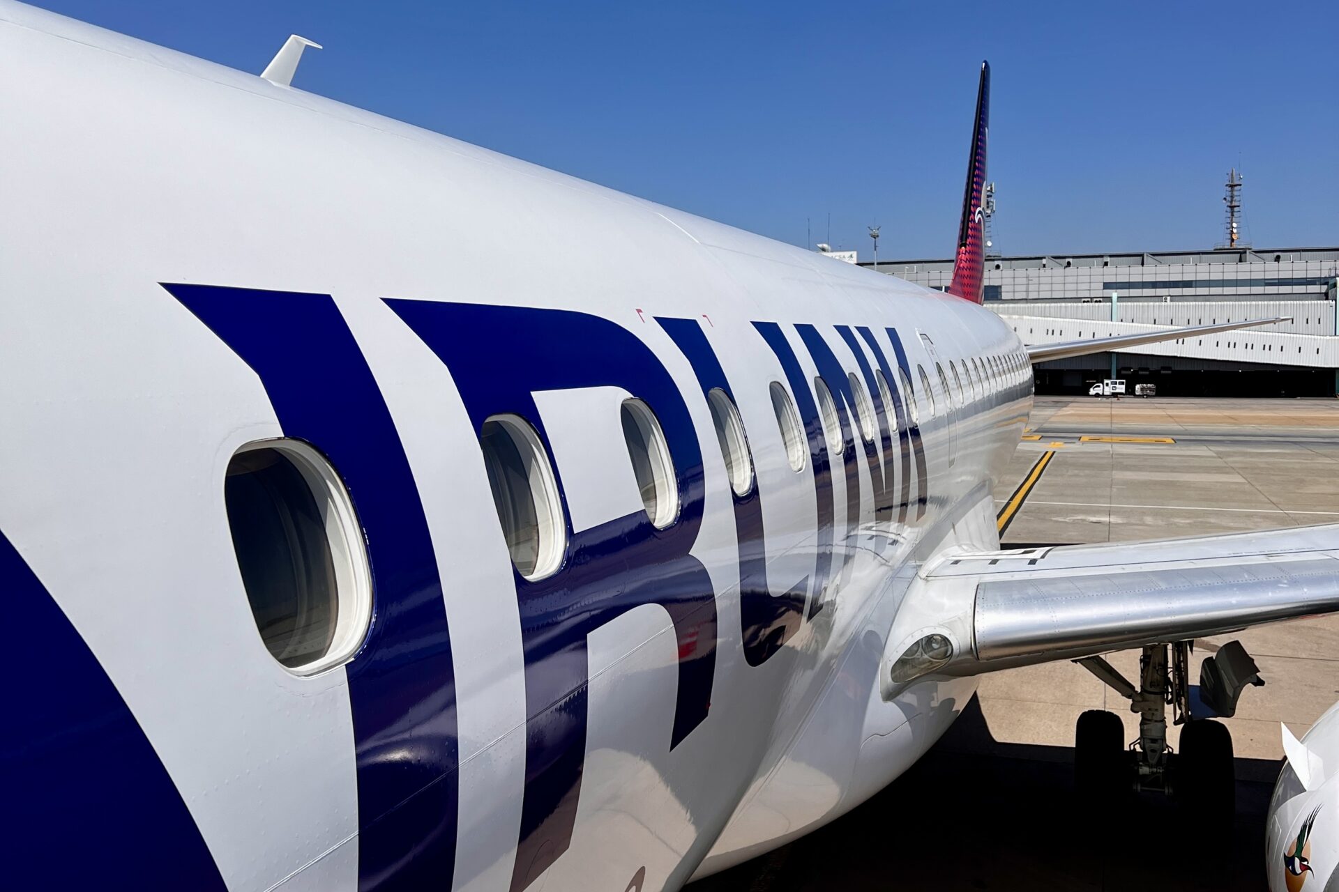 Airlink(エアリンク) E190
